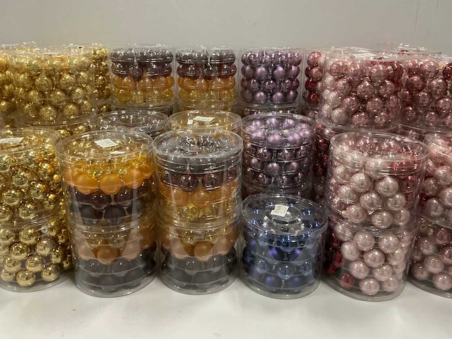 Partij diverse glazen kerstballen 40mm 36/tube (92 tubes) - afbeelding 2 van  12