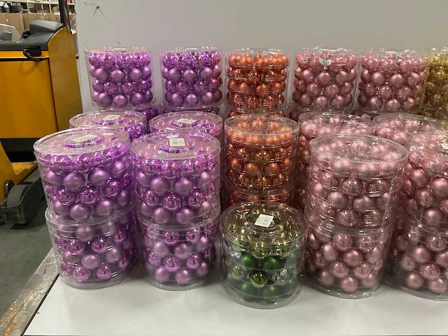 Partij diverse glazen kerstballen 40mm 36/tube (92 tubes) - afbeelding 8 van  12