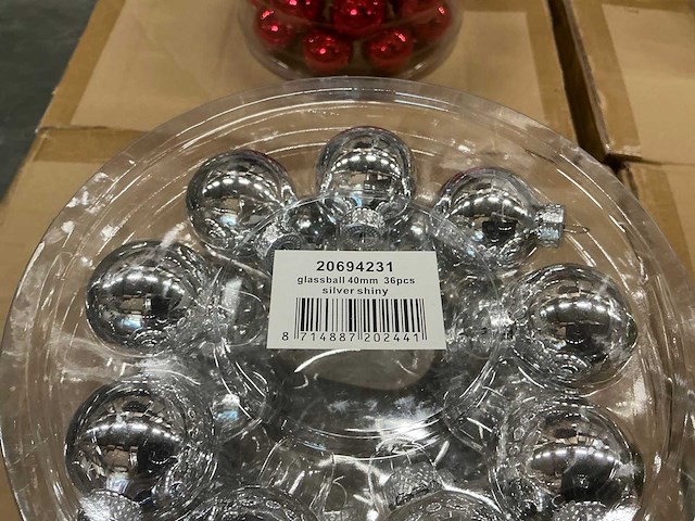 Partij diverse glazen kerstballen 40mm 36/tube (96 tubes) - afbeelding 7 van  17