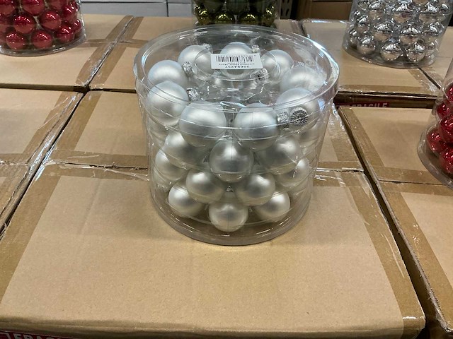 Partij diverse glazen kerstballen 40mm 36/tube (96 tubes) - afbeelding 13 van  17