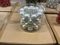 Partij diverse glazen kerstballen 40mm 36/tube (96 tubes) - afbeelding 13 van  17