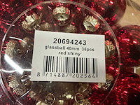 Partij diverse glazen kerstballen 40mm 36/tube (96 tubes) - afbeelding 8 van  16