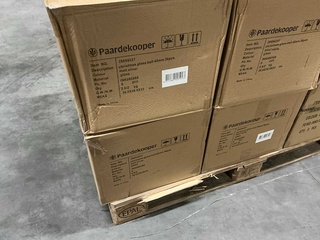 Partij diverse glazen kerstballen 40mm 36/tube (96 tubes) - afbeelding 2 van  2