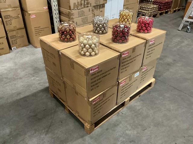 Partij diverse glazen kerstballen 40mm 36/tube (96x) - afbeelding 9 van  15