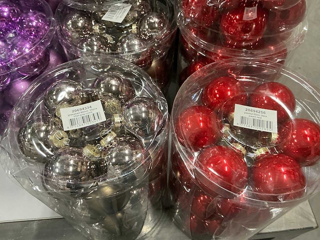 Partij diverse glazen kerstballen 60mm 30/tube (82 tubes) - afbeelding 13 van  22
