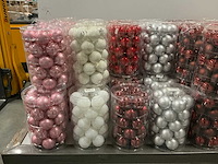 Partij diverse glazen kerstballen 60mm 30/tube (82 tubes) - afbeelding 12 van  22