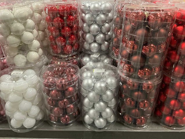 Partij diverse glazen kerstballen 60mm 30/tube (82 tubes) - afbeelding 19 van  22
