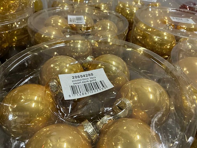 Partij diverse glazen kerstballen 60mm 30/tube (82 tubes) - afbeelding 17 van  17