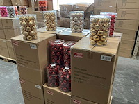 Partij diverse glazen kerstballen 60mm 30/tube (94 tubes) - afbeelding 1 van  18
