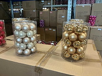 Partij diverse glazen kerstballen 60mm 30/tube (94 tubes) - afbeelding 17 van  18
