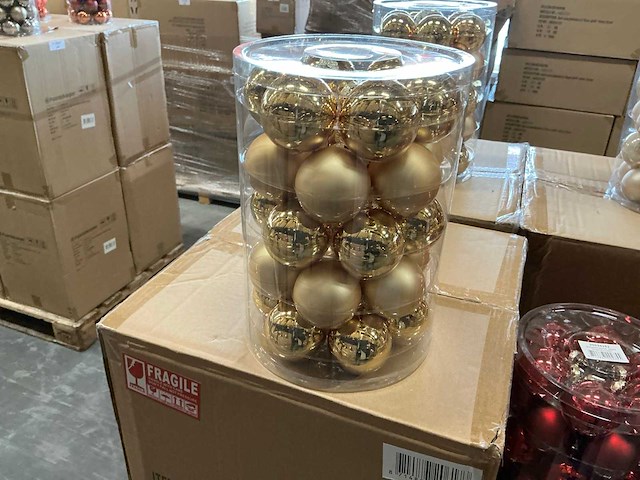 Partij diverse glazen kerstballen 60mm 30/tube (94 tubes) - afbeelding 6 van  7