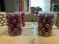 Partij diverse glazen kerstballen 60mm 30/tube (96 tubes) - afbeelding 10 van  13