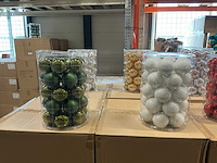 Partij diverse glazen kerstballen 60mm 30/tube (96 tubes) - afbeelding 10 van  11