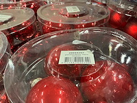 Partij diverse glazen kerstballen 80mm 15/tube (112 tubes) - afbeelding 19 van  20