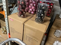 Partij diverse glazen kerstballen 80mm 15/tube (52 tubes) - afbeelding 4 van  7