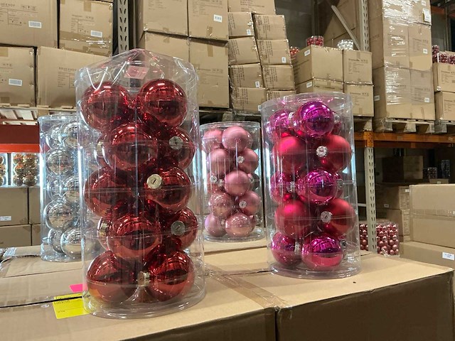 Partij diverse glazen kerstballen 80mm 15/tube (96 tubes) - afbeelding 13 van  17