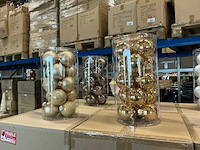Partij diverse glazen kerstballen 80mm 15/tube (96 tubes) - afbeelding 6 van  18