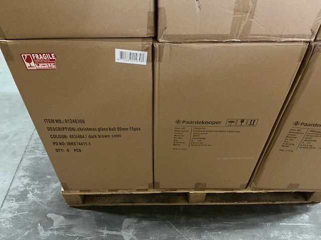 Partij diverse glazen kerstballen 80mm 15/tube (96 tubes) - afbeelding 1 van  8