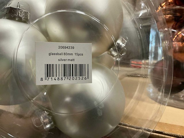 Partij diverse glazen kerstballen 80mm 15/tube (96 tubes) - afbeelding 16 van  16