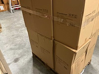 Partij diverse glazen kerstballen 80mm 15/tube (96 tubes) - afbeelding 17 van  20