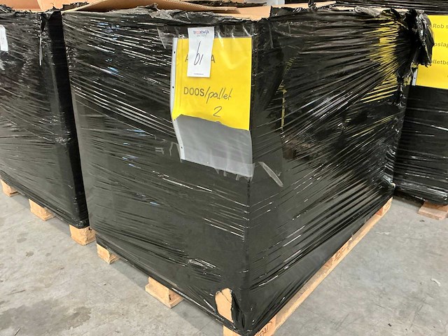 Partij diverse goederen - afbeelding 1 van  6