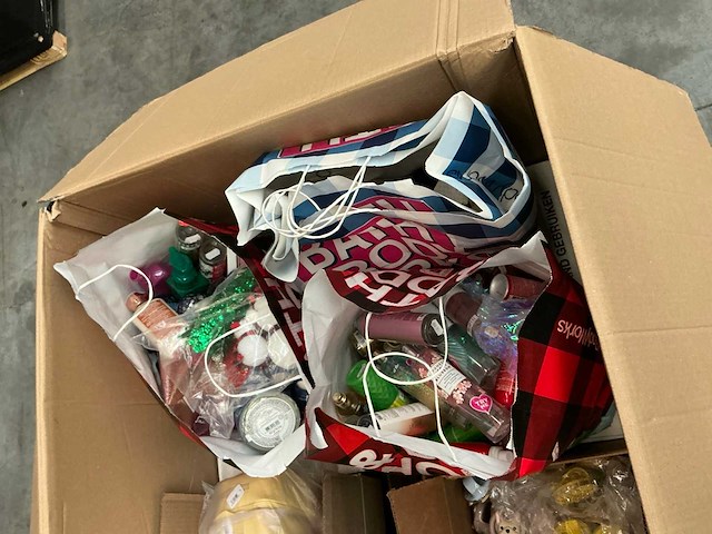 Partij diverse goederen - afbeelding 6 van  6