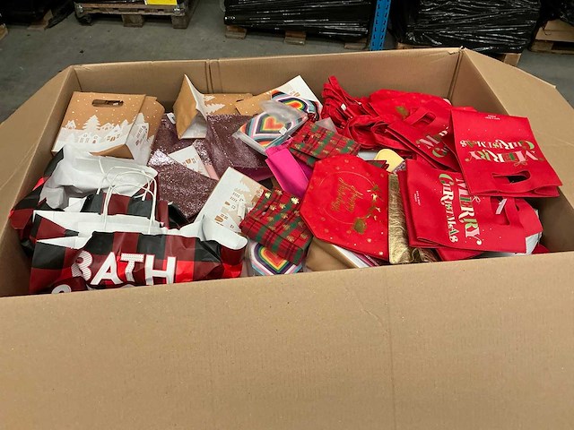 Partij diverse goederen - afbeelding 2 van  4