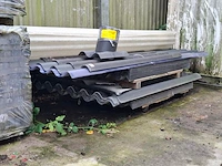 Partij diverse golfplaten op pallet - afbeelding 2 van  6
