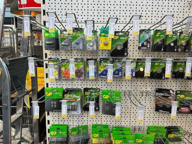 Partij diverse gp/&panasonic/etc batterijen (230x) - afbeelding 2 van  6