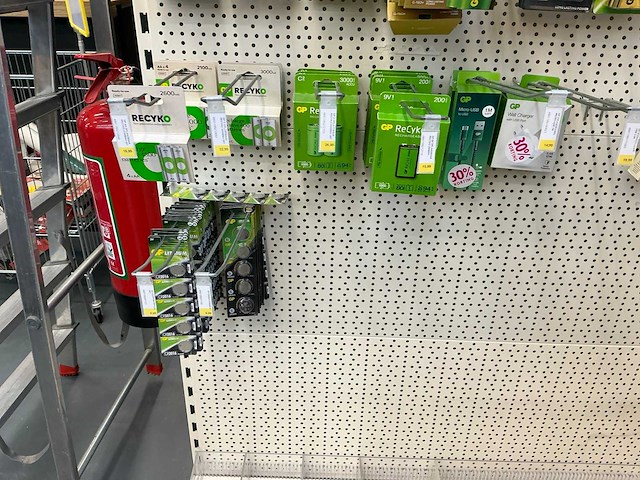 Partij diverse gp/&panasonic/etc batterijen (230x) - afbeelding 6 van  6