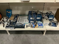 Partij diverse grohe/venlo/plieger/etc sanitair (17x) - afbeelding 1 van  5