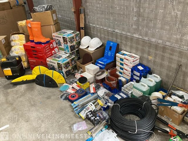 Partij diverse handelsgoederen - afbeelding 7 van  7