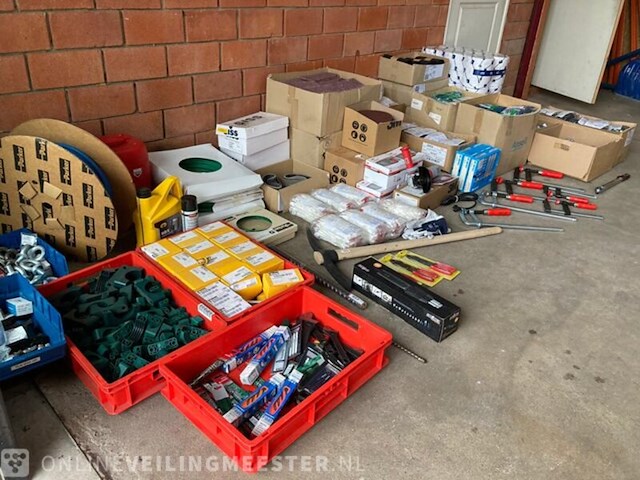 Partij diverse handelsgoederen - afbeelding 3 van  24