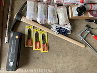 Partij diverse handelsgoederen - afbeelding 23 van  24