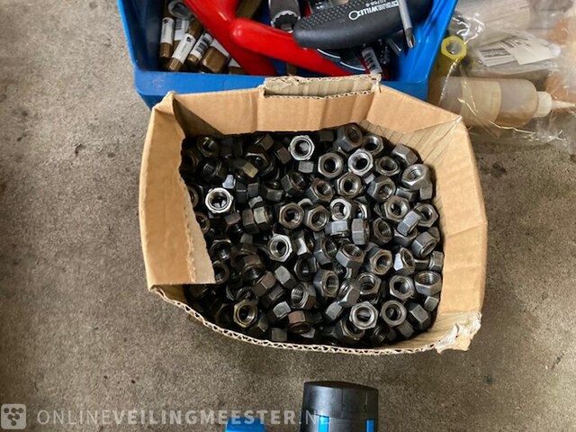 Partij diverse handelsgoederen - afbeelding 11 van  20