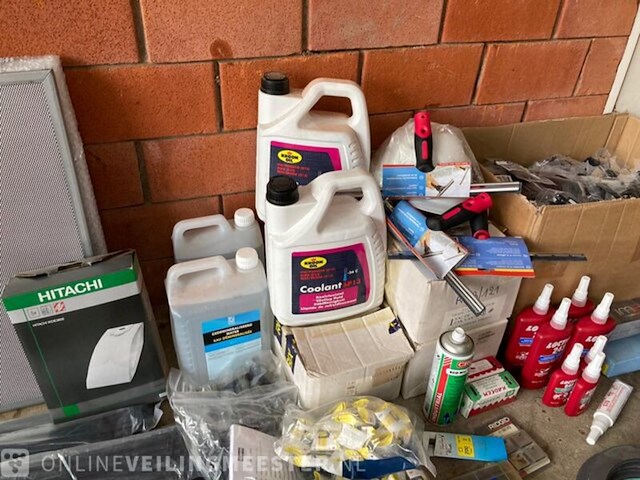 Partij diverse handelsgoederen - afbeelding 17 van  20