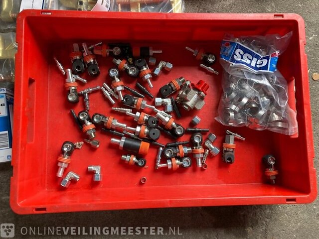 Partij diverse handelsgoederen - afbeelding 11 van  20