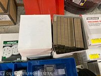 Partij diverse handelsgoederen - afbeelding 2 van  25