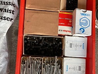 Partij diverse handelsgoederen - afbeelding 37 van  38