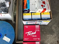 Partij diverse handelsgoederen - afbeelding 8 van  9