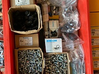 Partij diverse handelsgoederen - afbeelding 15 van  25