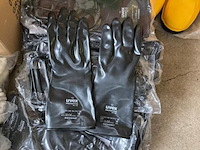 Partij diverse handelsgoederen - afbeelding 13 van  13