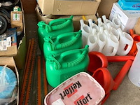 Partij diverse handelsgoederen - afbeelding 13 van  17