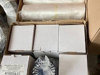 Partij diverse handelsgoederen - afbeelding 17 van  23