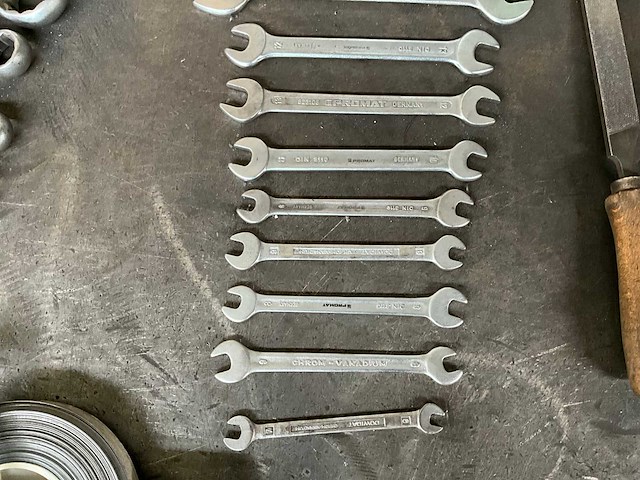 Partij diverse handgereedschappen - afbeelding 4 van  14