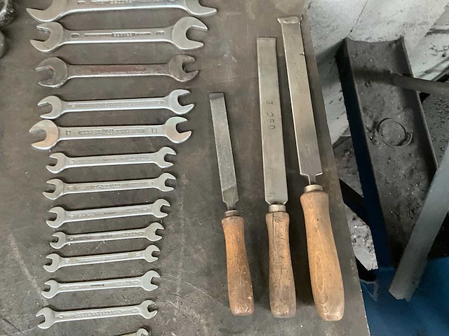 Partij diverse handgereedschappen - afbeelding 6 van  14