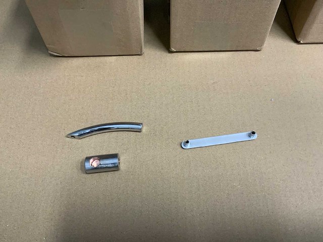 Partij diverse handgrepen - afbeelding 2 van  7