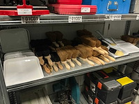 Partij diverse handvegers & stofblikken (54x) - afbeelding 1 van  5