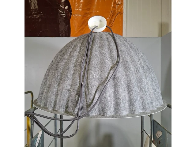 Partij diverse hanglampen en lampenkappen, o.a lnd design, home sweet home, lundia oy - afbeelding 15 van  23