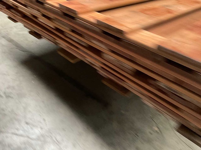 Partij diverse hardhout tuinschermen 180x180 cm - afbeelding 13 van  13